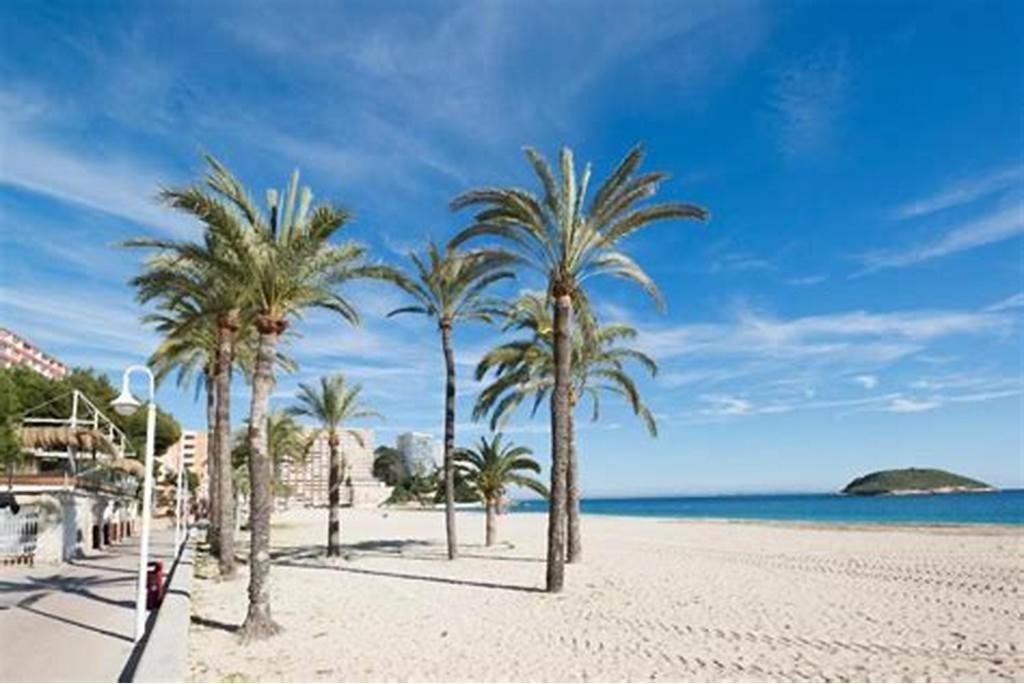 Апартаменты Sand1-Apartamento En La Playa, Centrico, Parking Y Clima Росас Экстерьер фото